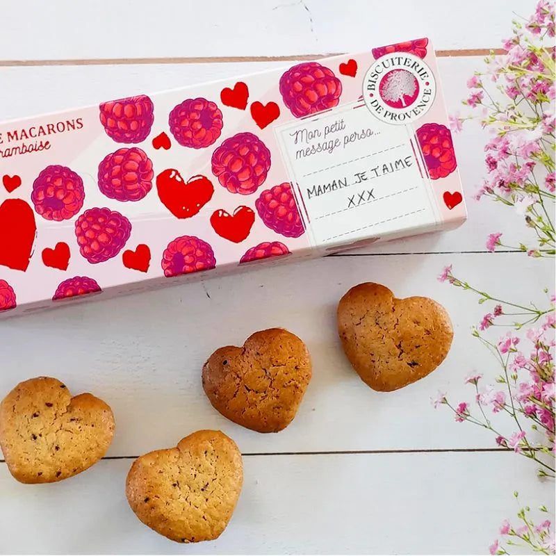 BISCUITERIE DE PROVENCE - БЕЗГЛУТЕНОВИ СЪРЦА ОТ МАКАРОНИ С БАДЕМИ И МАЛИНИ - 90 г